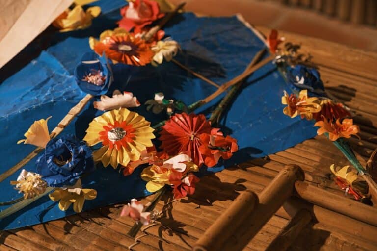 100 simple paper flowers